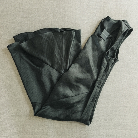 🪞▪️NWT Seamed Bias Club Monaco Dress olive green Size 2 retail $249 - Picture 2 of 8